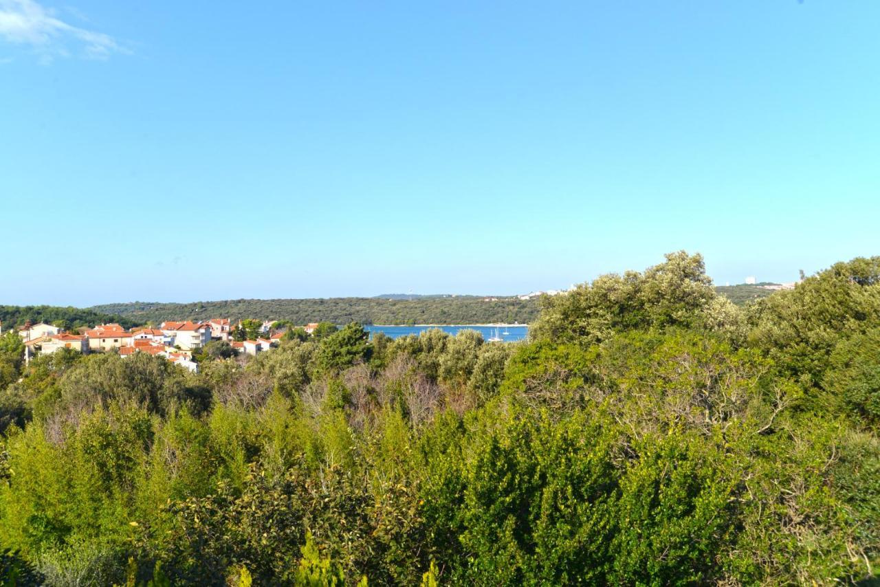 Apartments Bernarda 1773 Banjole Exteriör bild